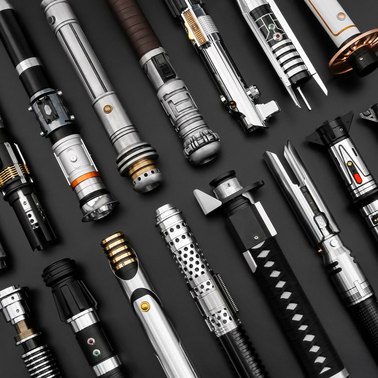 MYSTERY BOX Replica Saber